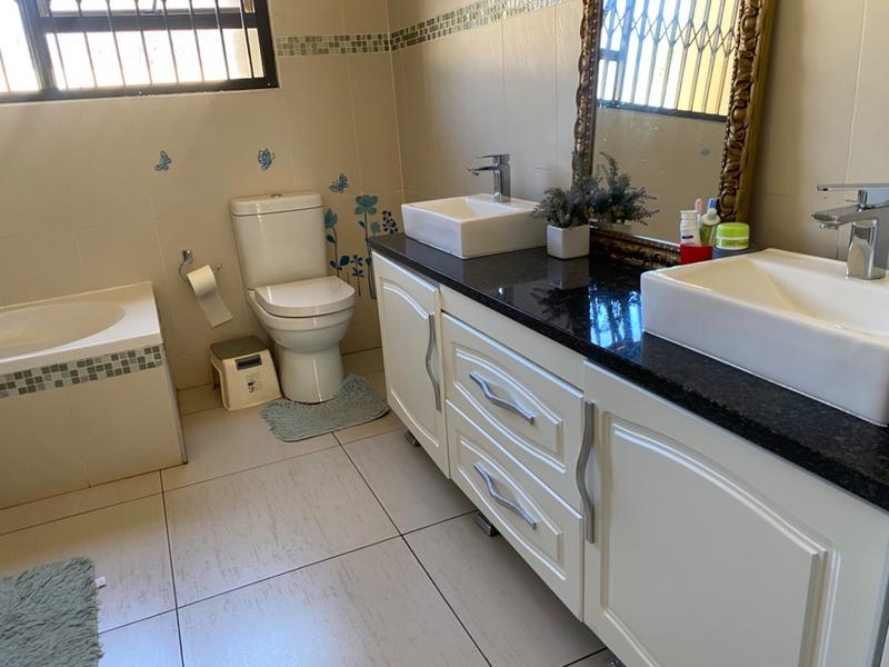 4 Bedroom Property for Sale in Chroompark Limpopo