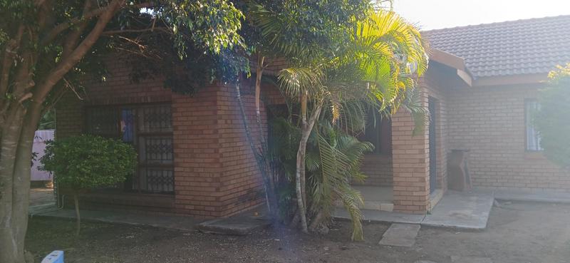 3 Bedroom Property for Sale in Akasia Limpopo