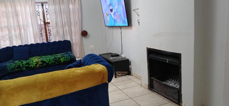 3 Bedroom Property for Sale in Akasia Limpopo