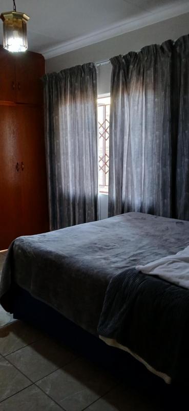 3 Bedroom Property for Sale in Akasia Limpopo