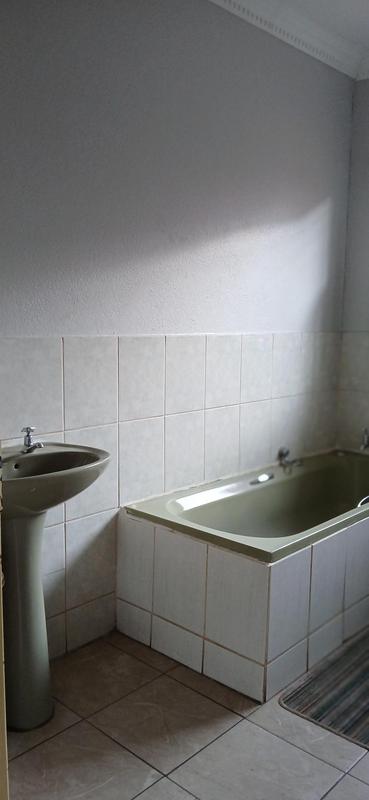 3 Bedroom Property for Sale in Akasia Limpopo