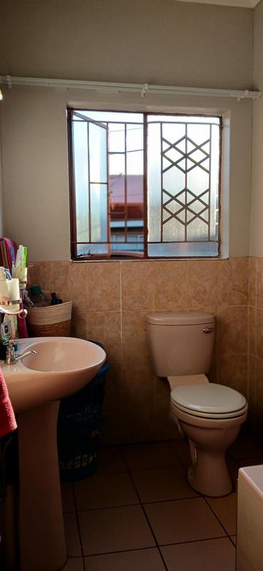 3 Bedroom Property for Sale in Akasia Limpopo