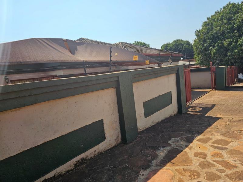 To Let 4 Bedroom Property for Rent in Sibasa Limpopo