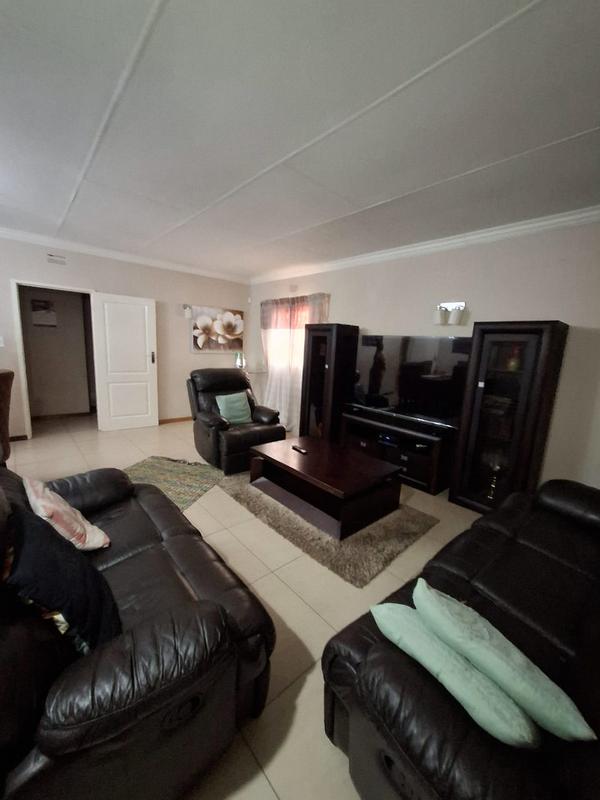 3 Bedroom Property for Sale in Lephalale Limpopo