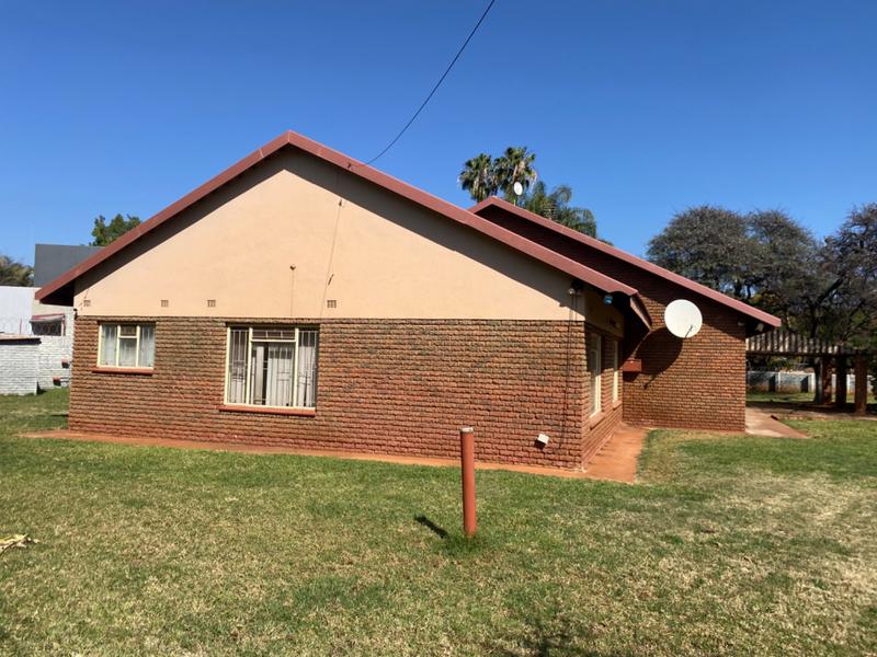 3 Bedroom Property for Sale in Chroompark Limpopo