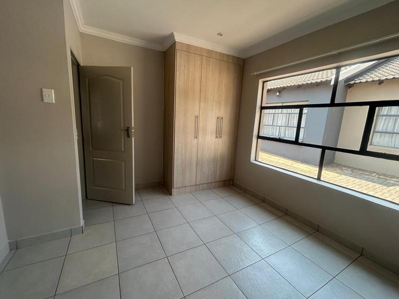 To Let 2 Bedroom Property for Rent in Mokopane Central Limpopo