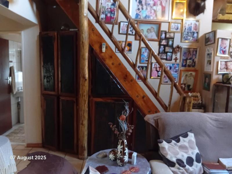 6 Bedroom Property for Sale in Thabazimbi Limpopo