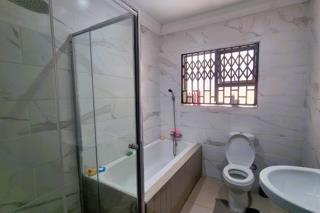 5 Bedroom Property for Sale in Mahlasedi Park Limpopo