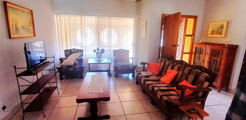 5 Bedroom Property for Sale in Lephalale Limpopo