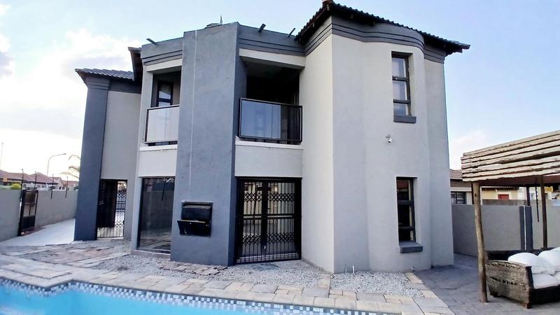 4 Bedroom Property for Sale in Rethabile Gardens Limpopo