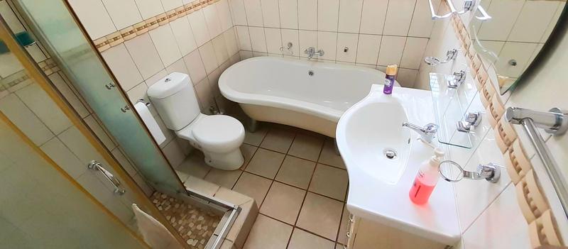 4 Bedroom Property for Sale in Flora Park Limpopo