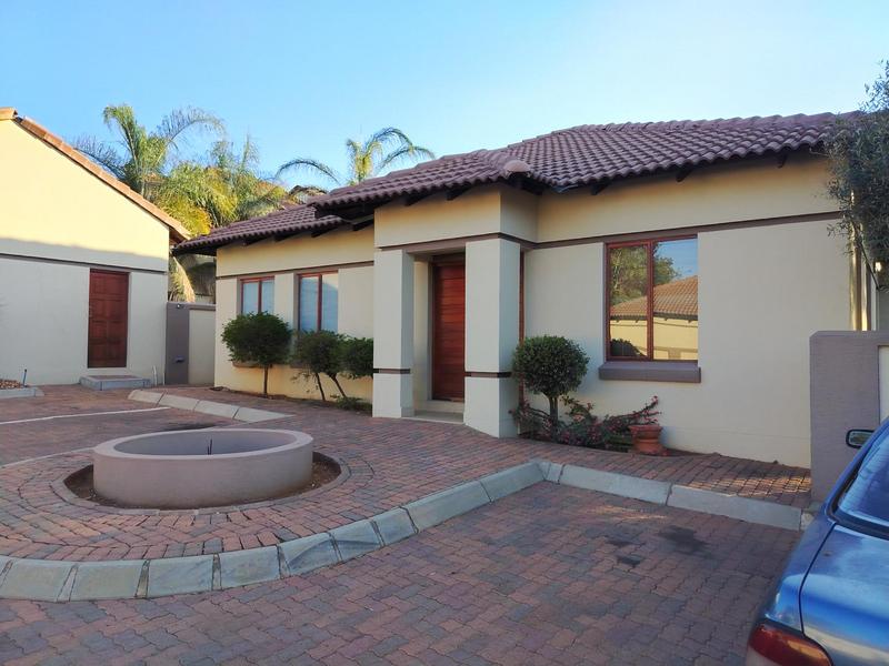 To Let 4 Bedroom Property for Rent in Bendor Limpopo