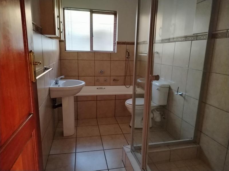 To Let 4 Bedroom Property for Rent in Bendor Limpopo
