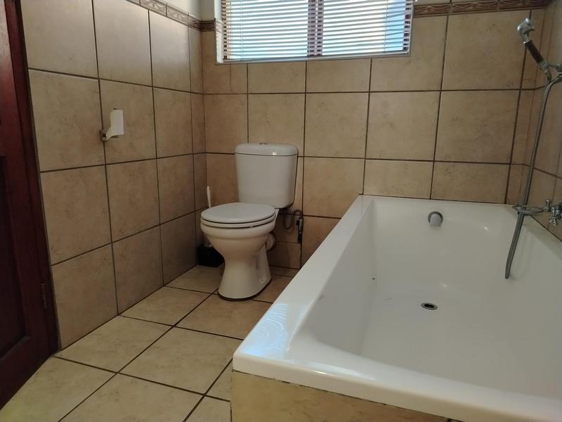 To Let 4 Bedroom Property for Rent in Bendor Limpopo