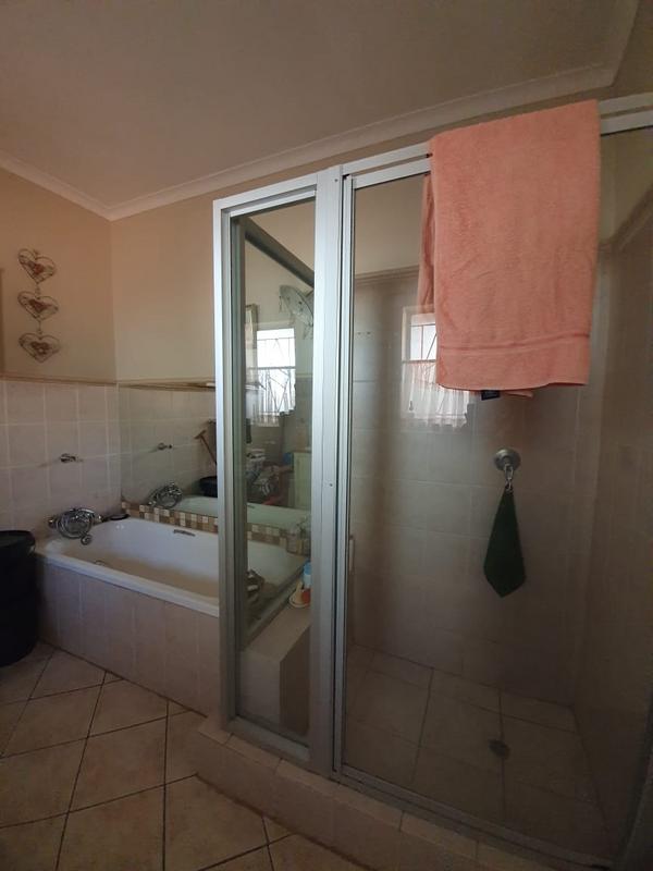 4 Bedroom Property for Sale in Chroompark Limpopo