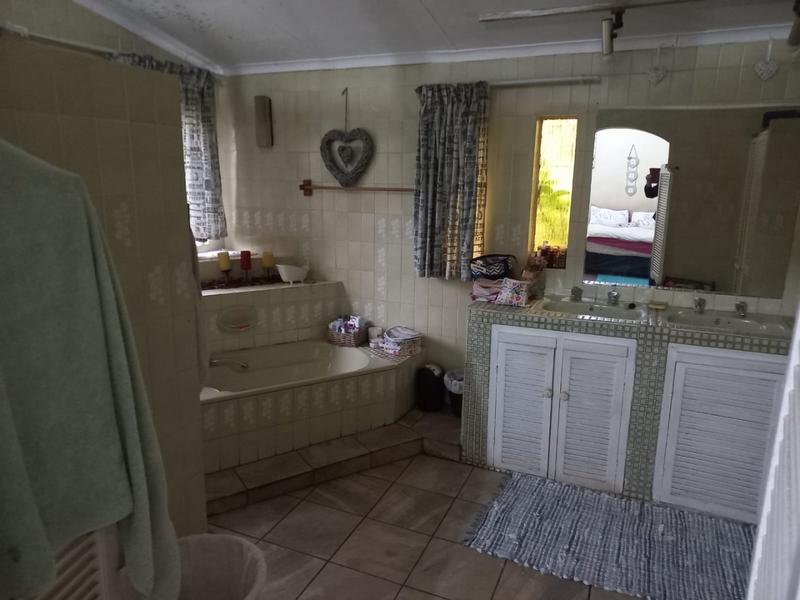 3 Bedroom Property for Sale in Fauna Park Limpopo