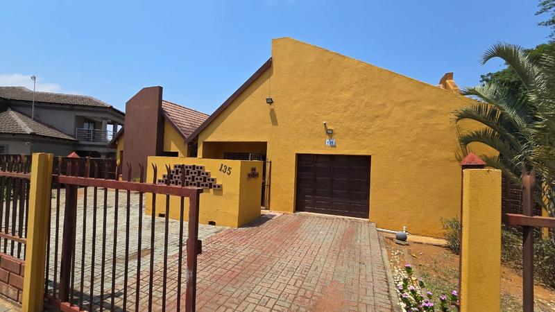 5 Bedroom Property for Sale in Louis Trichardt Limpopo
