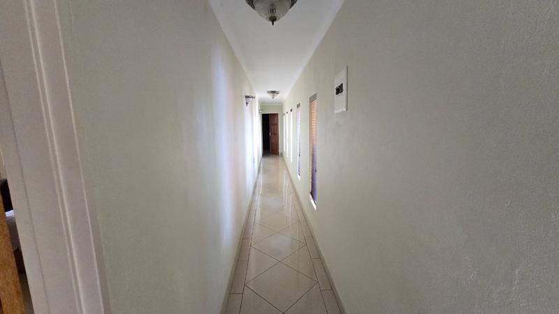 5 Bedroom Property for Sale in Louis Trichardt Limpopo