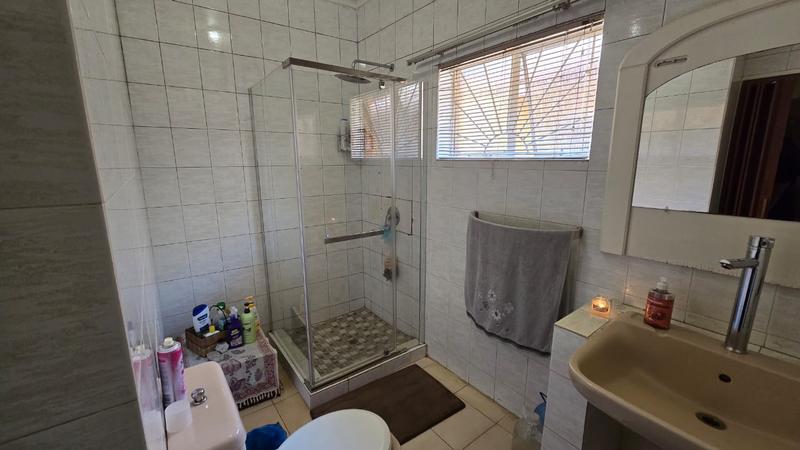 5 Bedroom Property for Sale in Louis Trichardt Limpopo