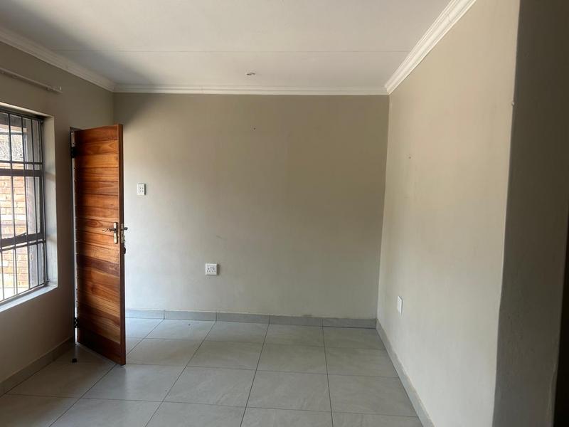 To Let 2 Bedroom Property for Rent in Mokopane Central Limpopo