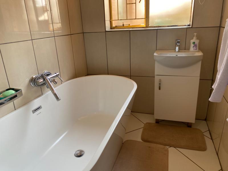 3 Bedroom Property for Sale in Akasia Limpopo