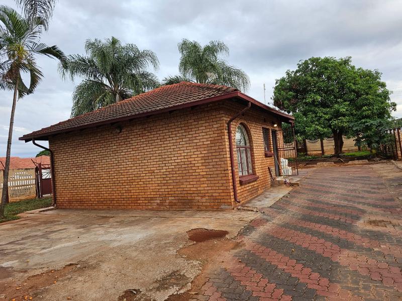 3 Bedroom Property for Sale in Muledane Limpopo