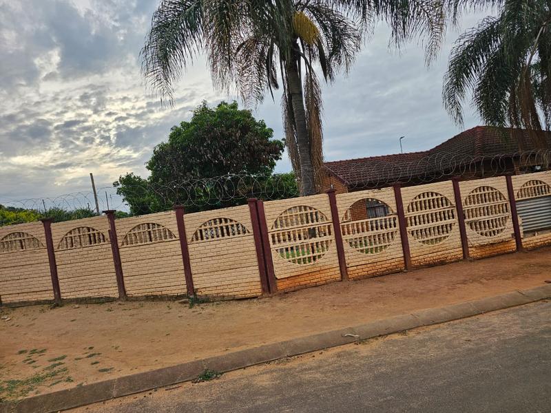 3 Bedroom Property for Sale in Muledane Limpopo
