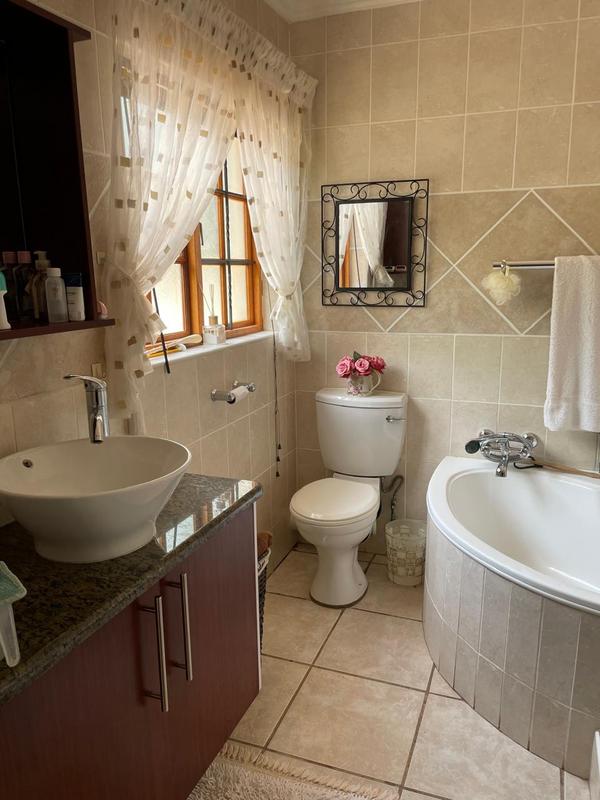 2 Bedroom Property for Sale in Thabazimbi Limpopo