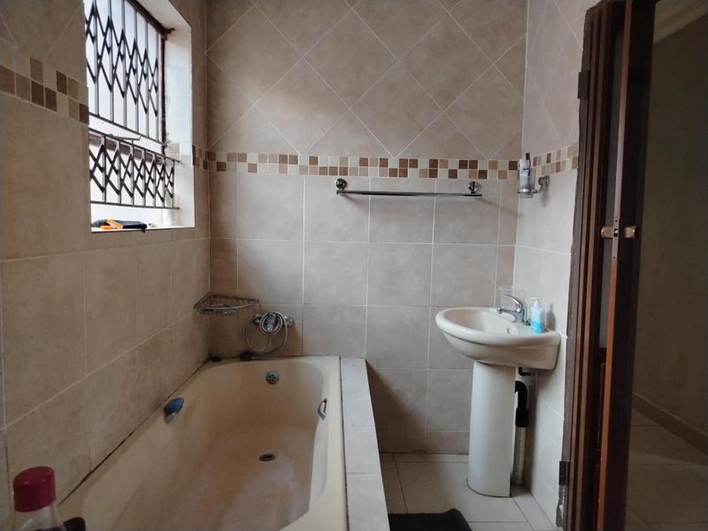 3 Bedroom Property for Sale in Mahlasedi Park Limpopo