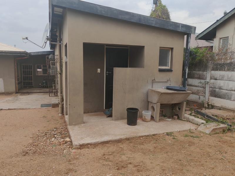 7 Bedroom Property for Sale in Polokwane Central Limpopo
