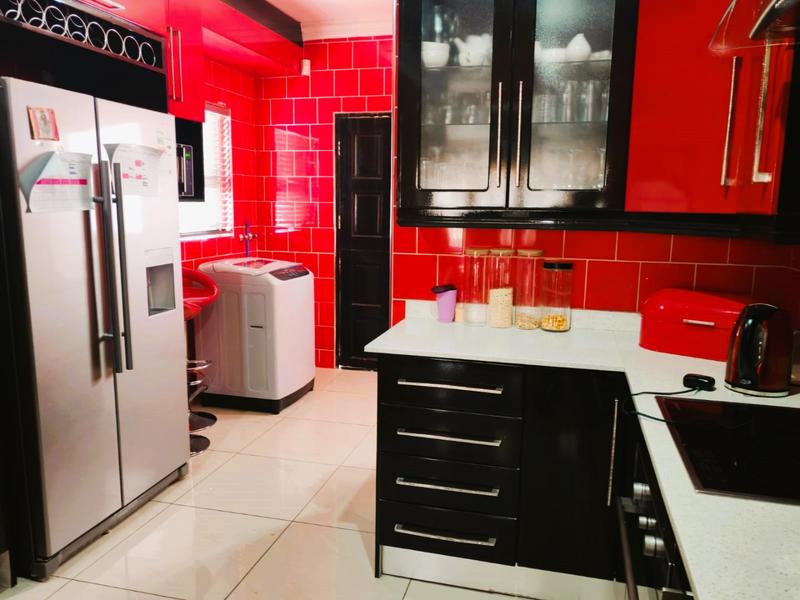 4 Bedroom Property for Sale in Woodhill Estate Limpopo