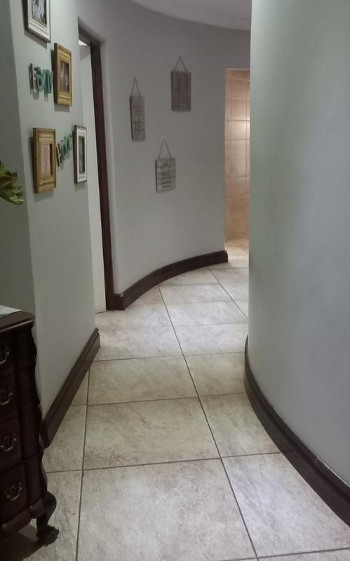 5 Bedroom Property for Sale in Premierpark Limpopo