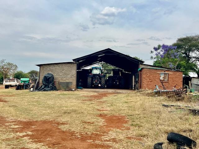 5 Bedroom Property for Sale in Dwaalboom Limpopo