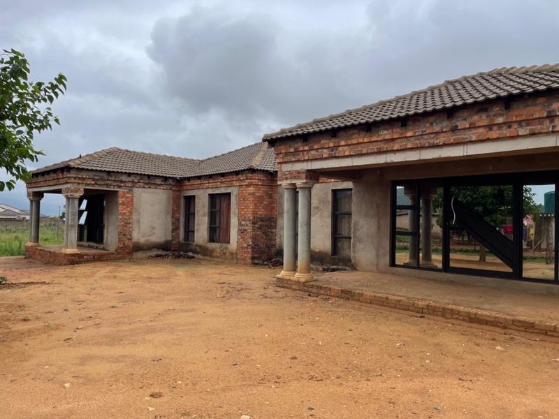 4 Bedroom Property for Sale in Madiba Limpopo