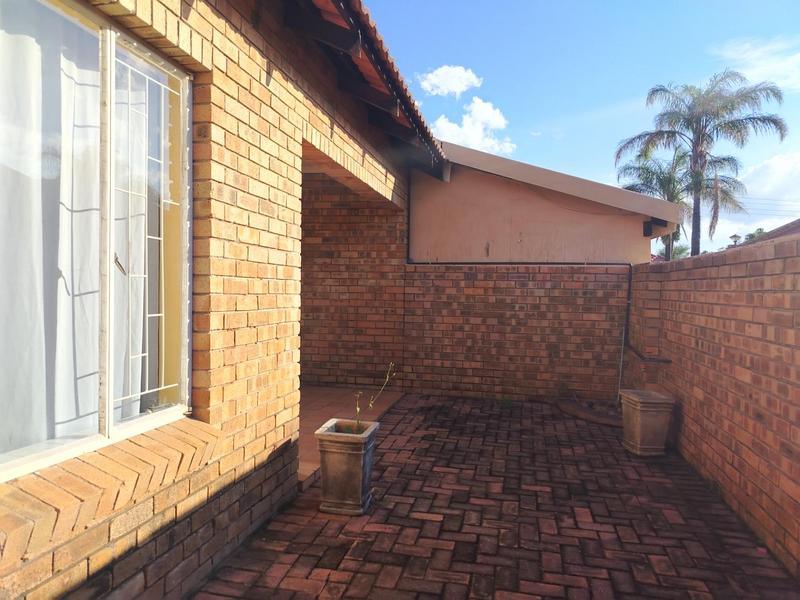 To Let 2 Bedroom Property for Rent in Penina Park Limpopo