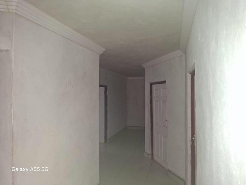 4 Bedroom Property for Sale in Phiphidi Limpopo