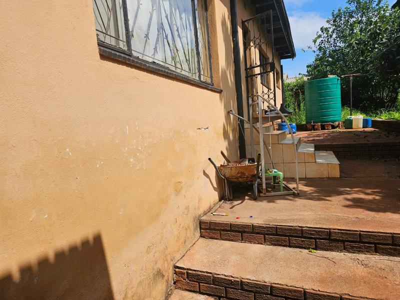 5 Bedroom Property for Sale in Sibasa Limpopo