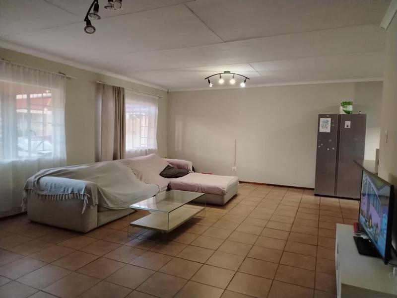 To Let 3 Bedroom Property for Rent in Bendor Limpopo