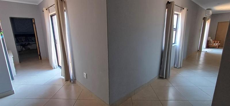 5 Bedroom Property for Sale in Lephalale Limpopo