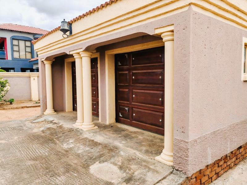 5 Bedroom Property for Sale in Mankweng Limpopo
