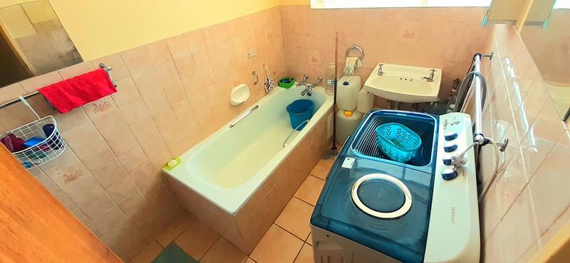 1 Bedroom Property for Sale in Polokwane Central Limpopo