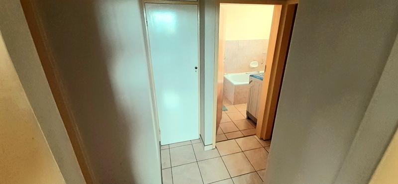 1 Bedroom Property for Sale in Polokwane Central Limpopo