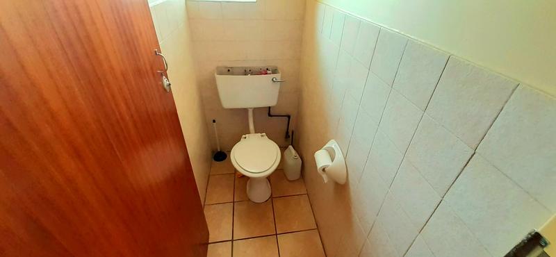 1 Bedroom Property for Sale in Polokwane Central Limpopo