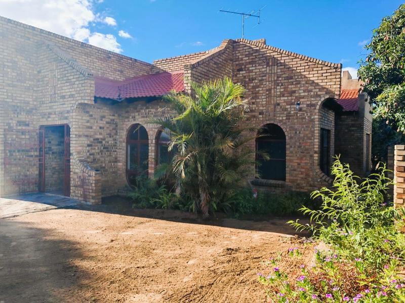 To Let 3 Bedroom Property for Rent in Mankweng Limpopo