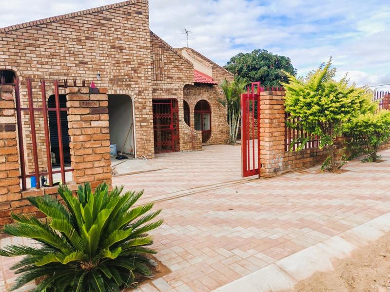 To Let 3 Bedroom Property for Rent in Mankweng Limpopo