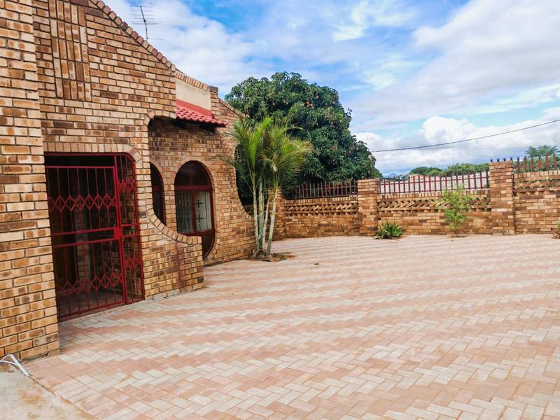 To Let 3 Bedroom Property for Rent in Mankweng Limpopo