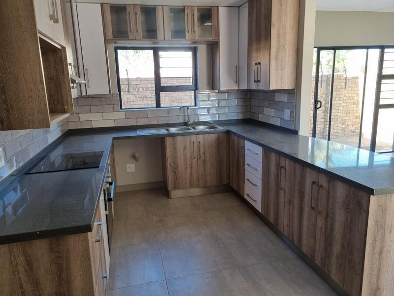 3 Bedroom Property for Sale in Bendor Limpopo