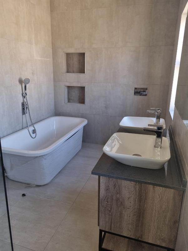 3 Bedroom Property for Sale in Bendor Limpopo