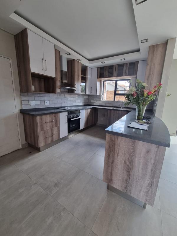 3 Bedroom Property for Sale in Bendor Limpopo