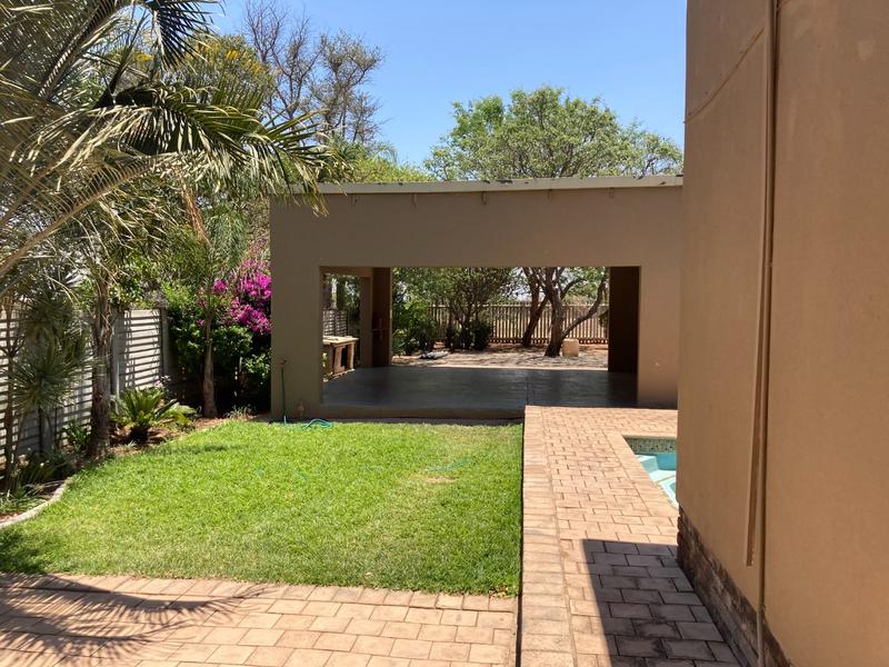 5 Bedroom Property for Sale in Eduan Park Limpopo